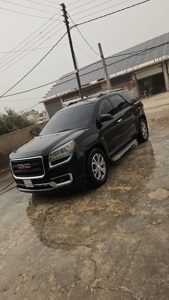 جي ام سي أكاديا 2013 - صورة 1