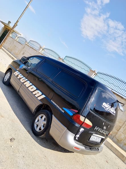 هيونداي ستاركس 1999 - صورة 2