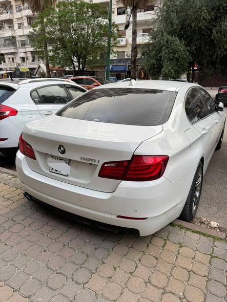 بي إم دبليو 528i 2013 - صورة 5