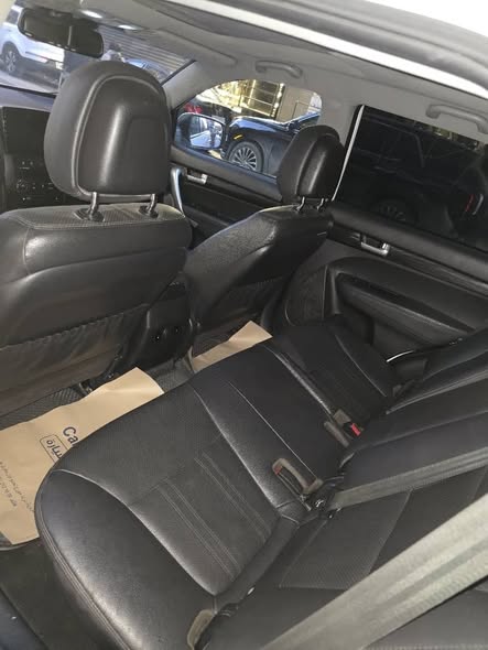 كيا سيرنتو 2012 - صورة 4