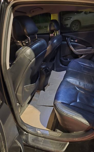 هيونداي ازيرا 2011 - صورة 4