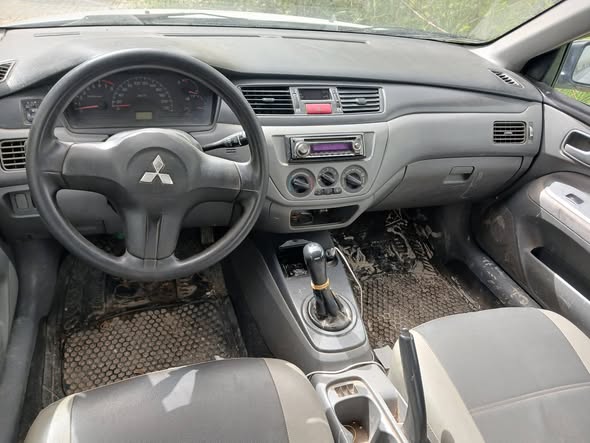 ميتسوبيشي لانسر 2008 - صورة 5