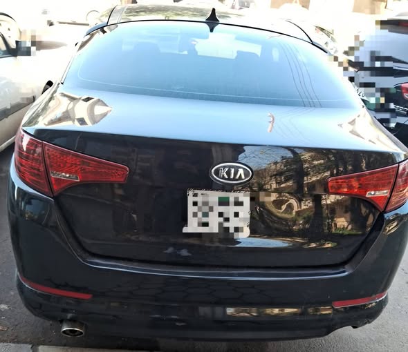 كيا أوبتما 2011 - صورة 1