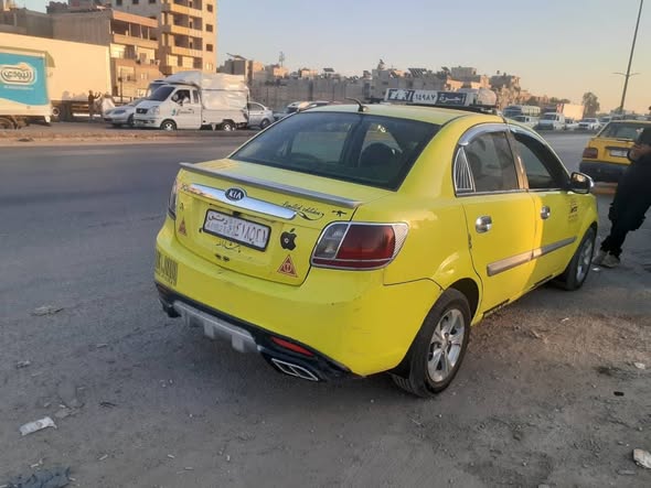 كيا ريو 2011 - صورة 4