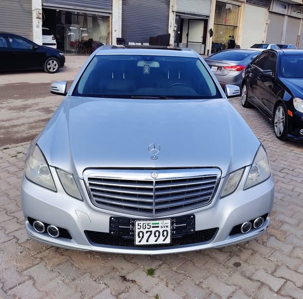 مرسيدس E350 2011 - صورة 1