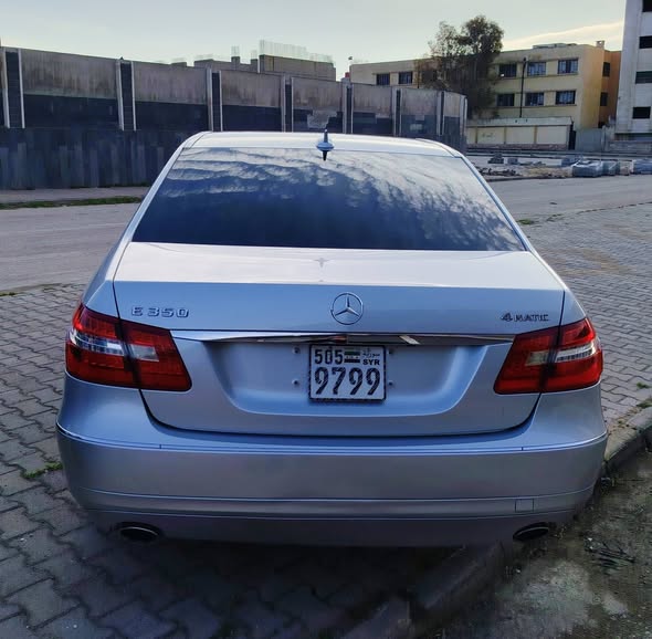 مرسيدس E350 2011 - صورة 4