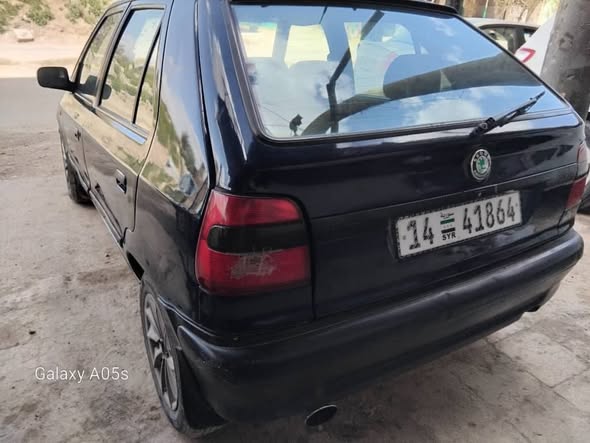 سكودا فيليسيا 1998 - صورة 3