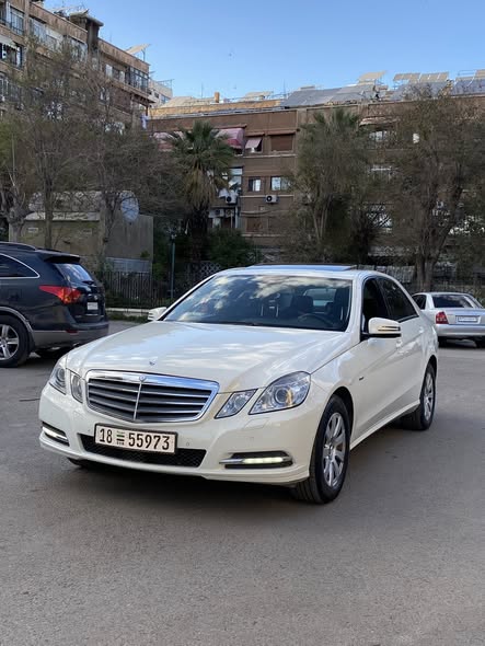 مرسيدس E200 2012 - صورة 3