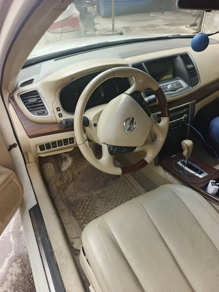 نيسان تيانا 2010 - صورة 4