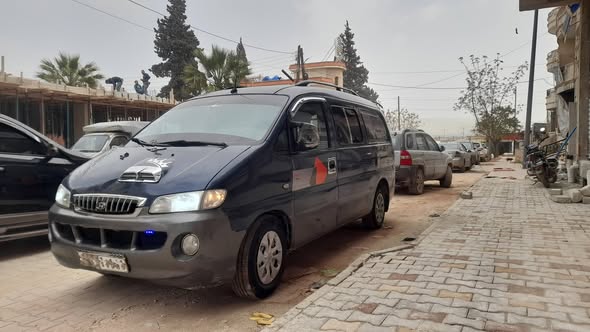 هيونداي إتش-1 2004 - صورة 2