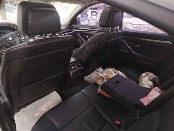 بي إم دبليو 520 2013 - صورة 4