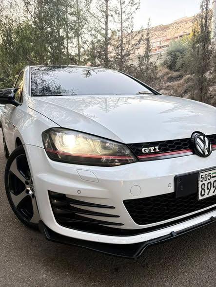 فولكس فاجن غولف 2015 - صورة 2