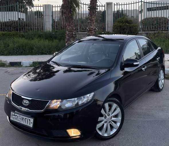 كيا فورتي 2010 - صورة 2