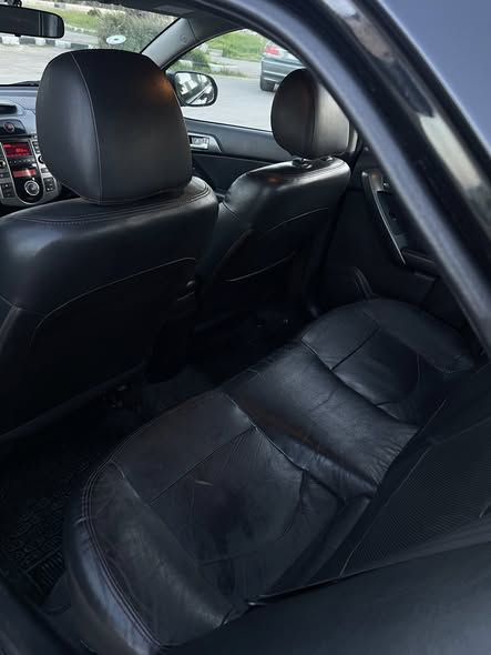 كيا فورتي 2010 - صورة 5