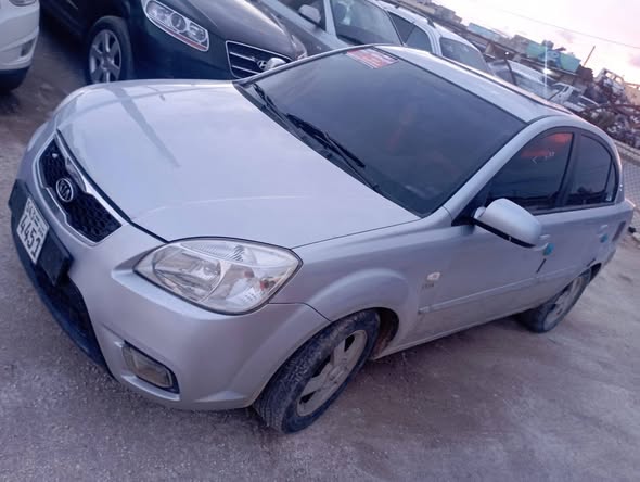 كيا ريو 2006 - صورة 1