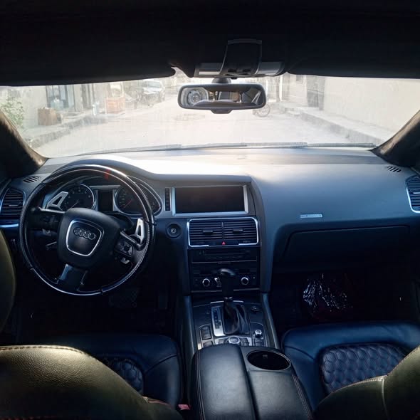 اودي Q7 2008 - صورة 2