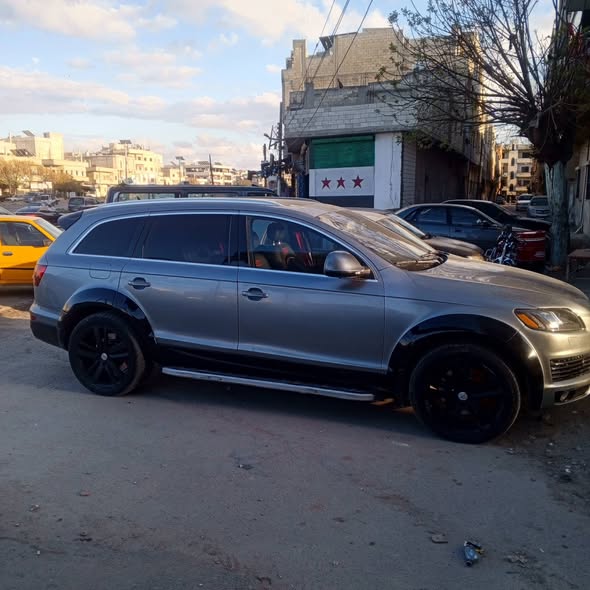 اودي Q7 2008 - صورة 5