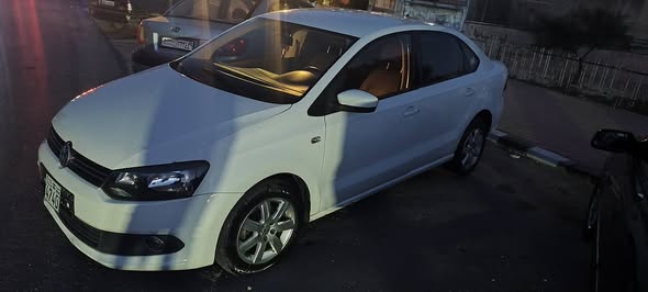 فولكس فاجن بولو 2015 - صورة 2