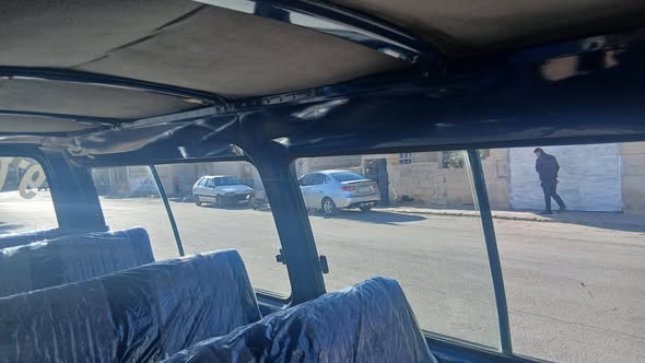 نيسان أورفان 1997 - صورة 5