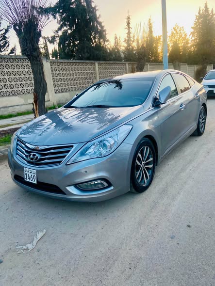 هيونداي أزيرا 2012 - صورة 2