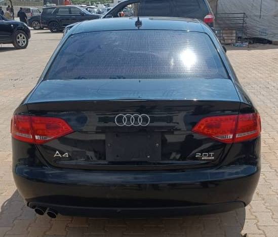 أودي A4 2012 - صورة 2