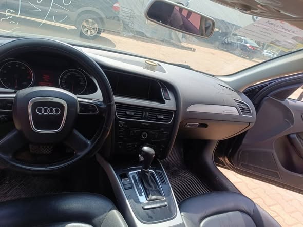 أودي A4 2012 - صورة 3