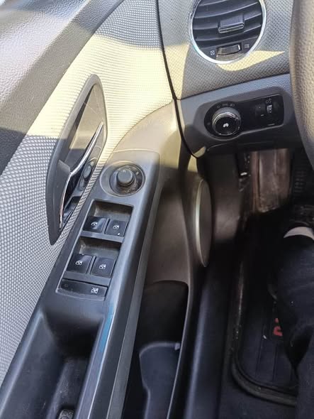 شفروليه كروز 2010 - صورة 2