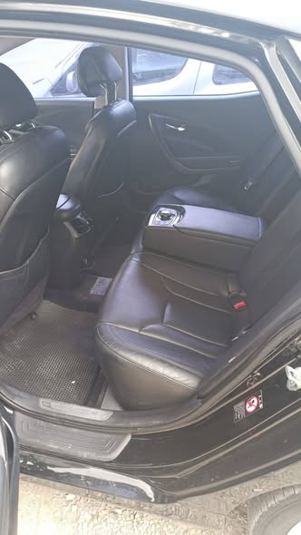 هيونداي ازيرا 2012 - صورة 4