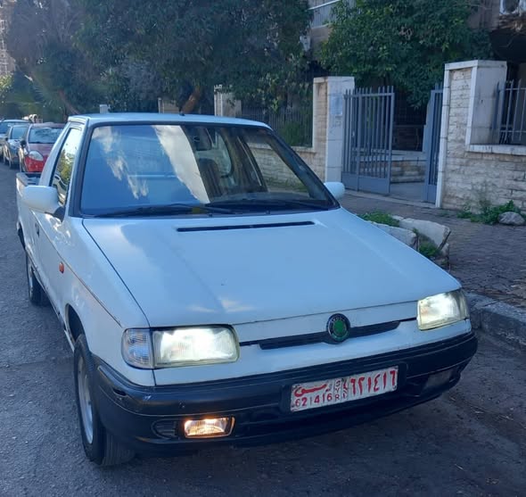 سكودا بيك أب 1996 - صورة 2