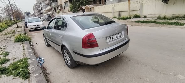 سكودا أوكتافيا 2007 - صورة 3