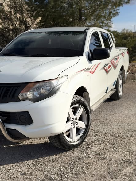 ميتسوبيشي L200 2017 - صورة 2