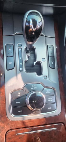 هيونداي ايكوس 2011 - صورة 4