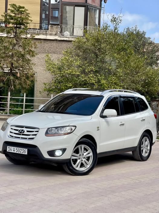 هيونداي سانتا في 2010