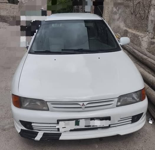 ميتسوبيشي لانسر 1992
