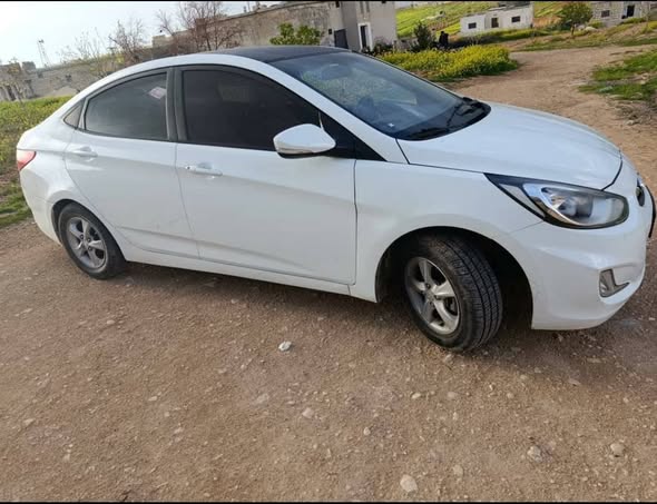 هيونداي اكسنت 2011 - صورة 2