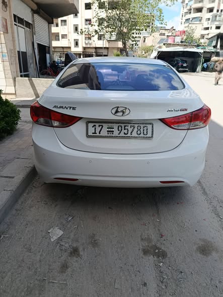 هيونداي الانترا 2013 - صورة 2