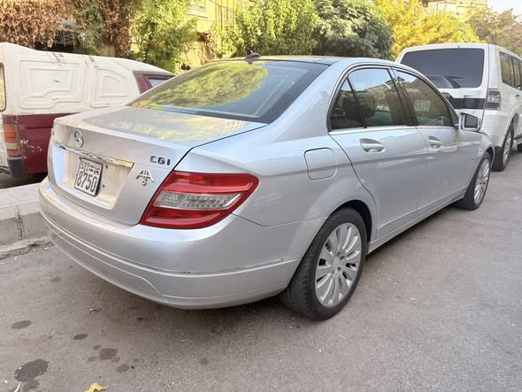 مرسيدس c250 2010 - صورة 5