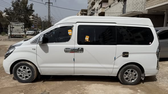 هيونداي ستاركس 2013 - صورة 3