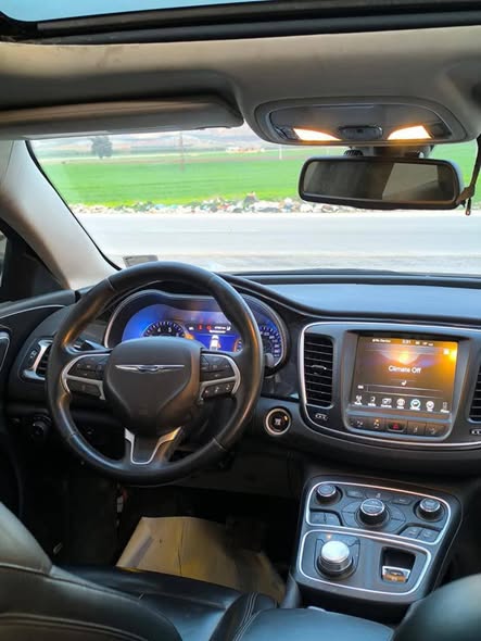 كرايزلر 200 2016 - صورة 2