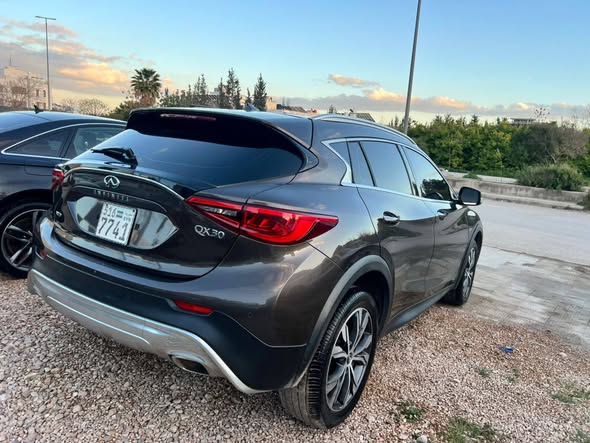 انفينيتي QX30 2017 - صورة 5