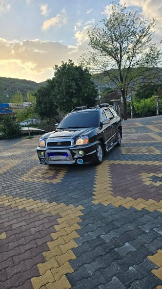 هيونداي سنتافي 2004 - صورة 3