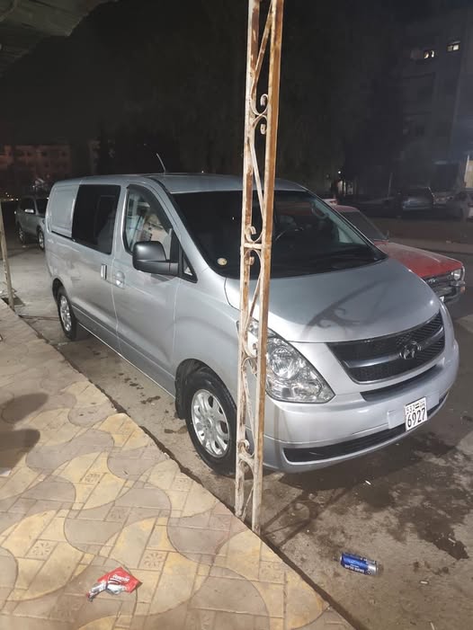 هونداي اتش ون 2010