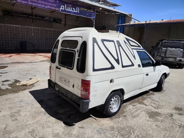 سكودا كرت 1995 - صورة 4