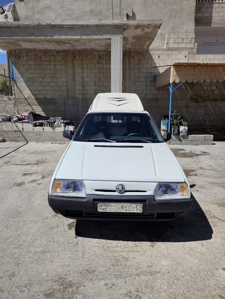 سكودا كرت 1995 - صورة 5