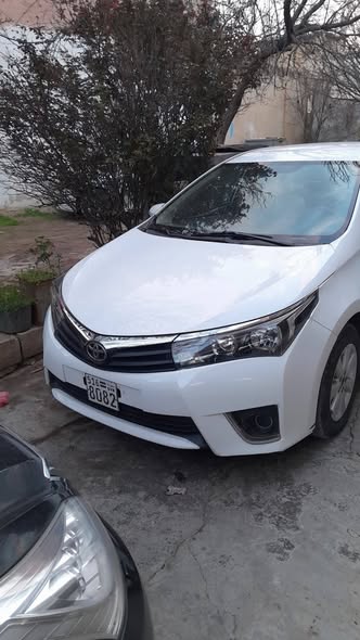 تويوتا كورولا 2016 - صورة 1