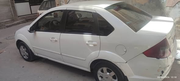 فورد فيستا 2006 - صورة 3