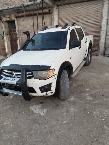 ميتسوبيشي بيكاب 2009 - صورة 4