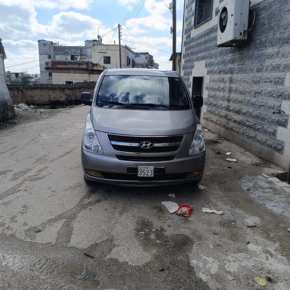 هيونداي ستاركس 2011 - صورة 4