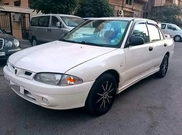 بروتون ويرا 2006 - صورة 1