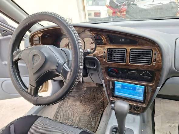 بروتون ويرا 2006 - صورة 4